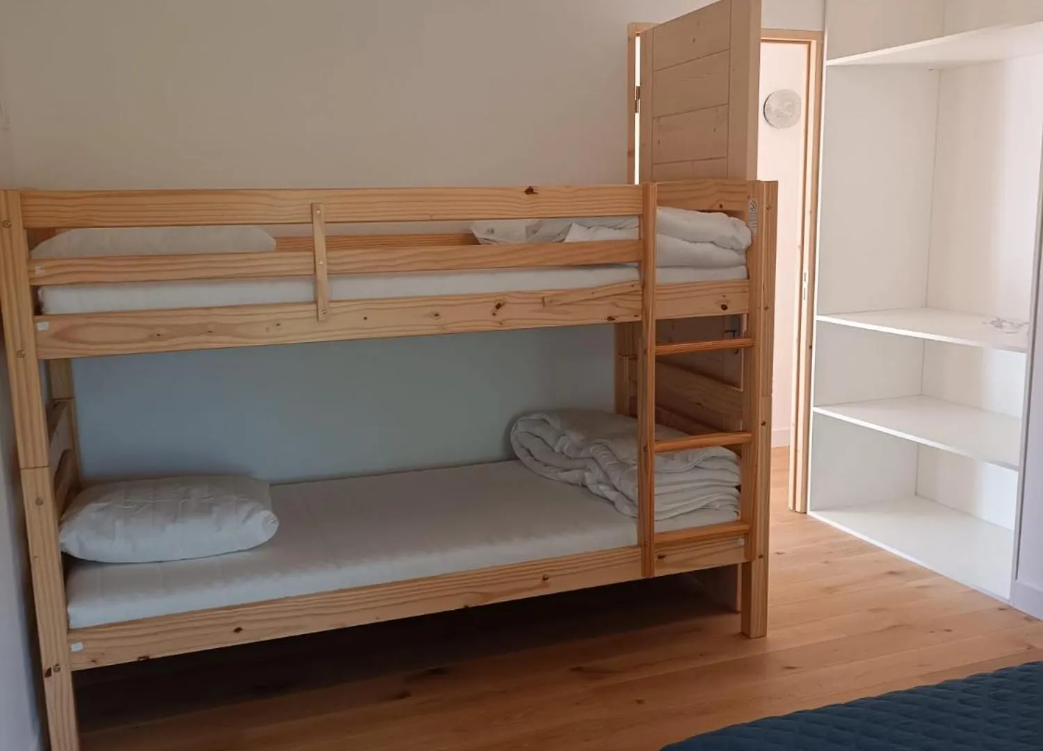 Holiday home Gite Du Chene Rouvre Vinezac